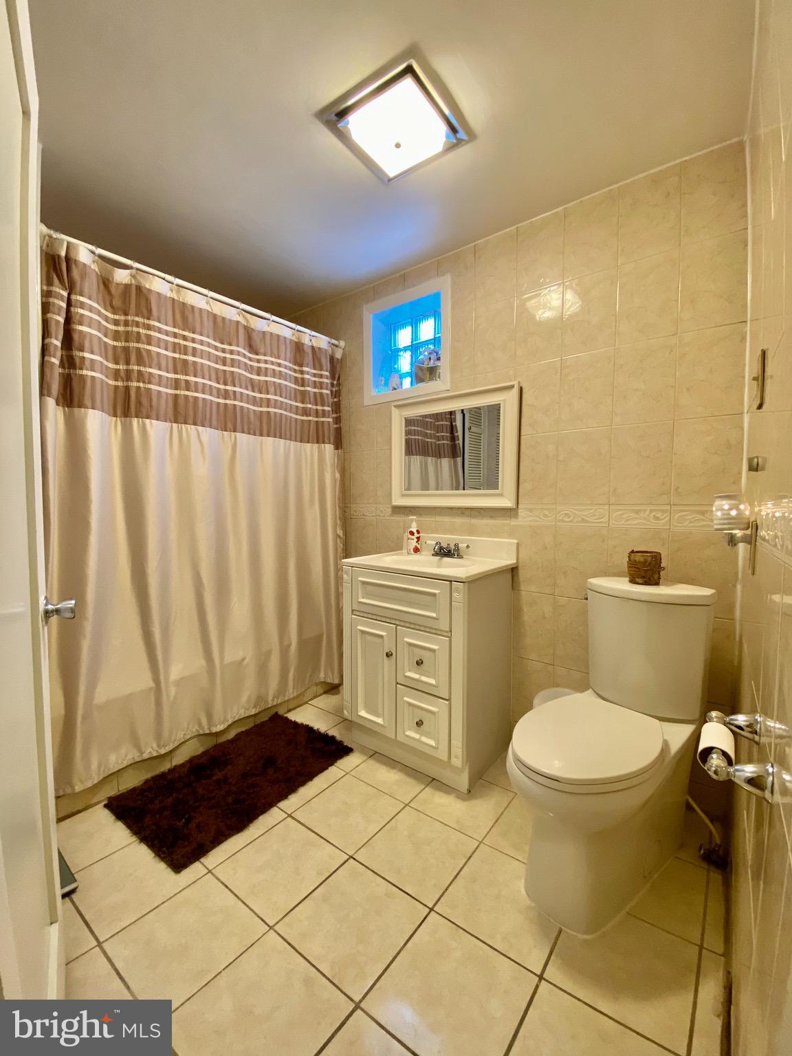 1237 Spring Street Reading, PA 19604 - Photo 29 of 33 Gallery Image 29