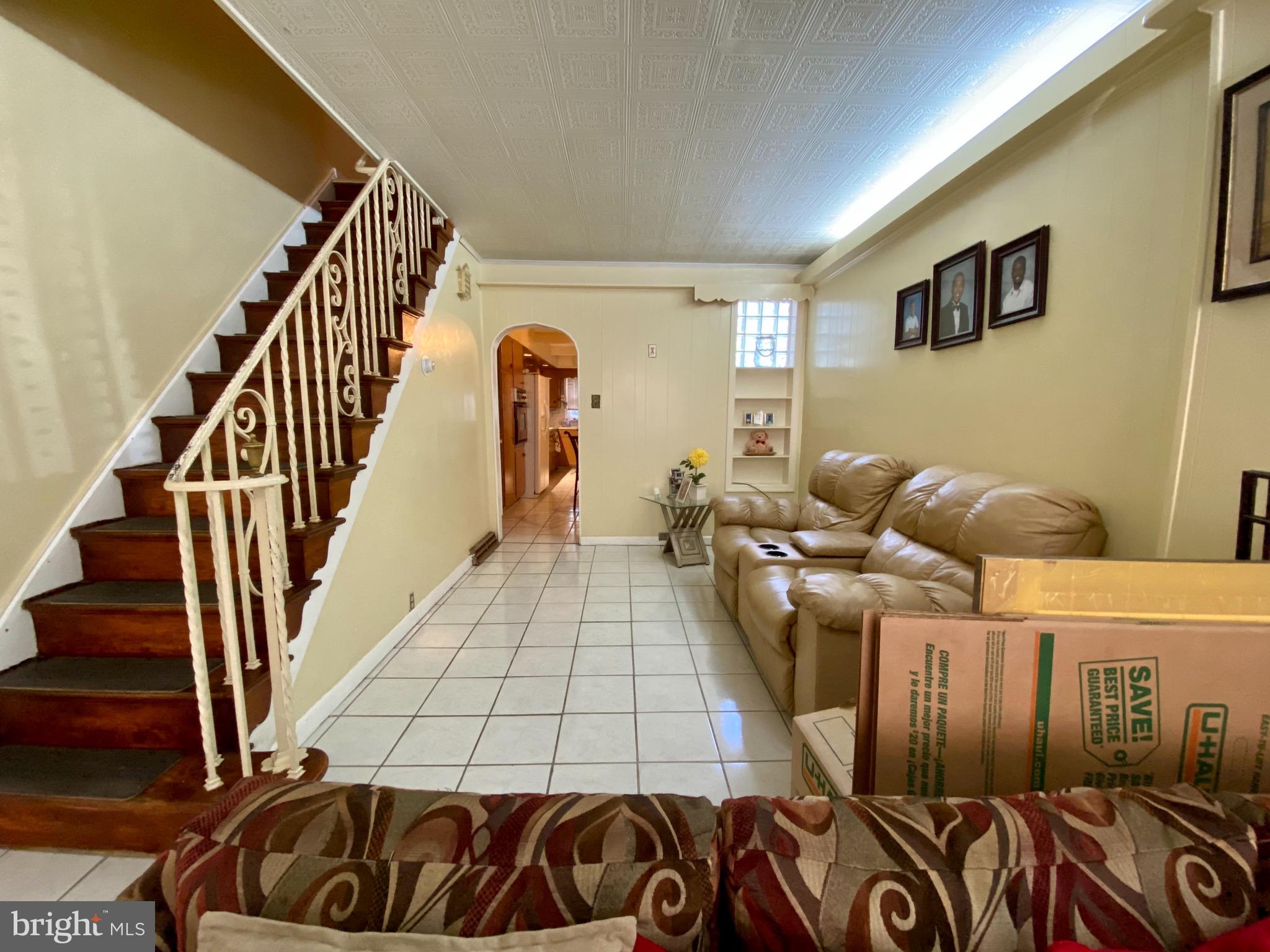 1237 Spring Street Reading, PA 19604 - Photo 7 of 33 Gallery Image 7