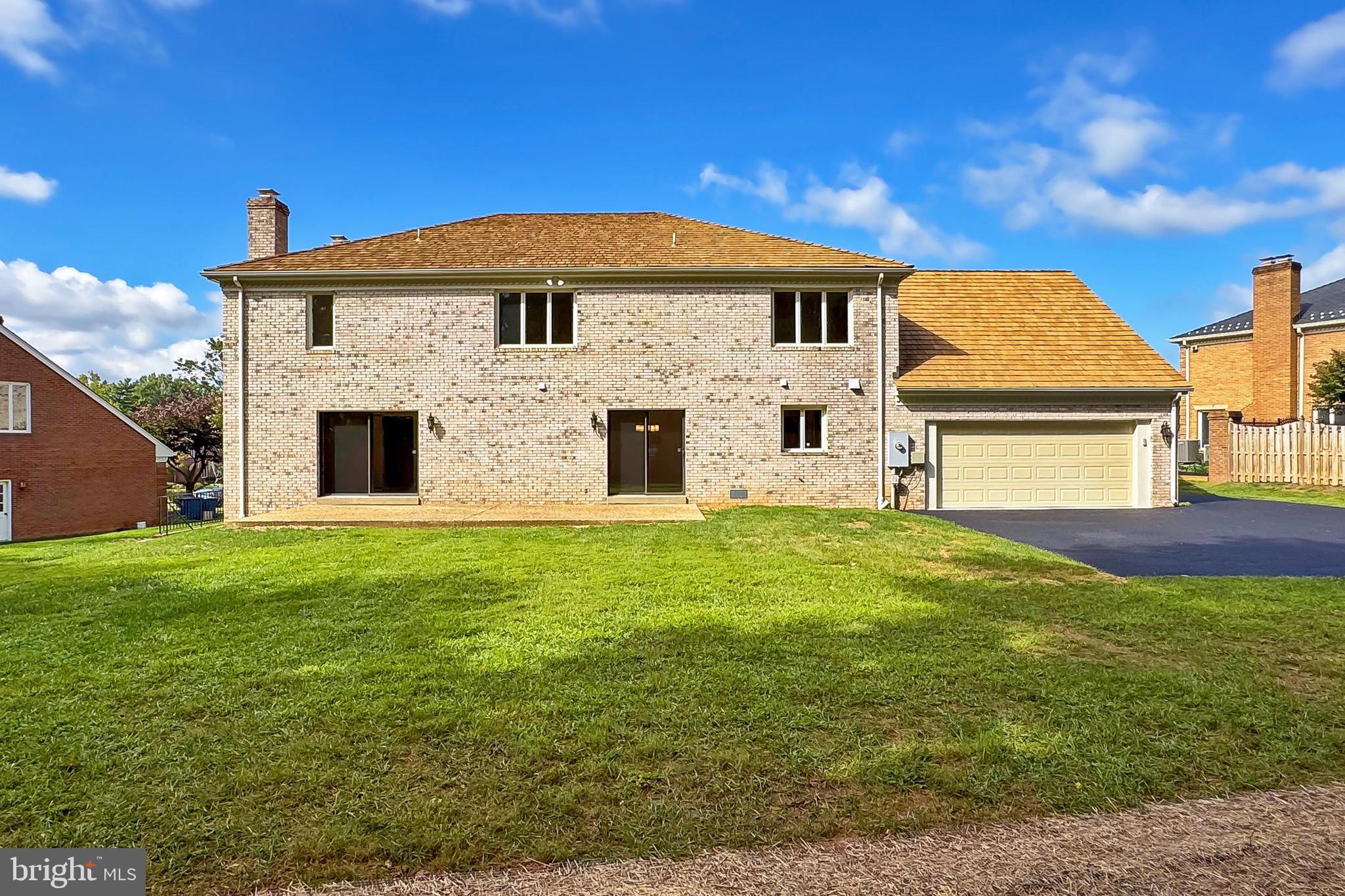 6294 Dunaway Court McLean, VA 22101 - Photo 70 of 76 a view of an house with backyard and kitchen