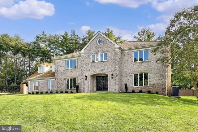 $10,000 | 6294 Dunaway Court, McLean, VA 22101