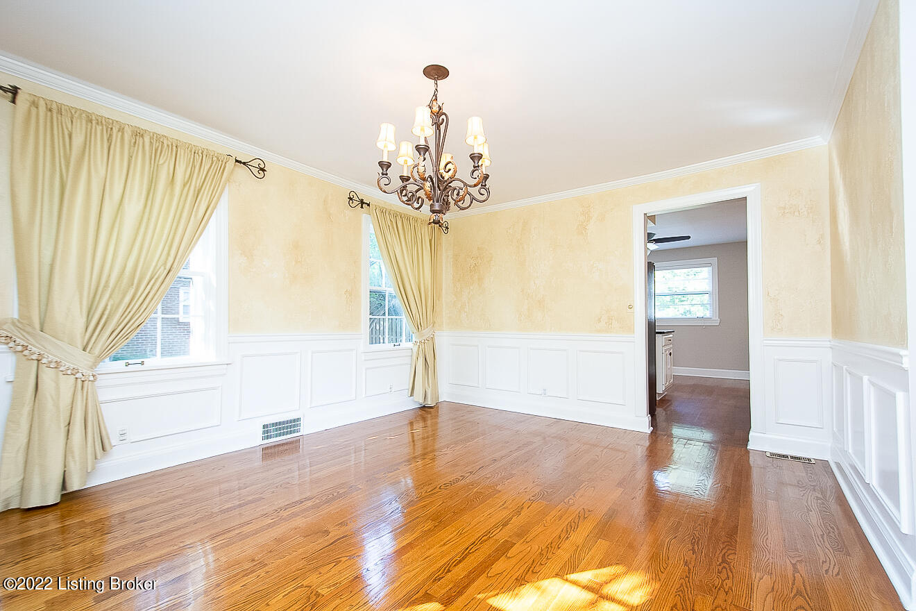 210 North Chadwick Road Louisville, KY 40222 - Photo 11 of 46 Formal Dining Room