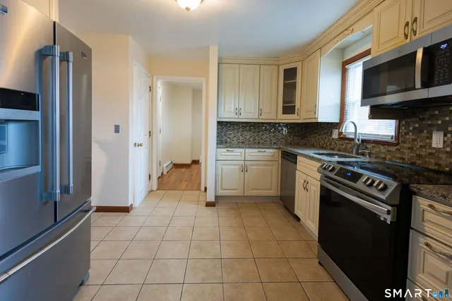 $536,880 | 138 Infield Street, Bridgeport, CT 06606