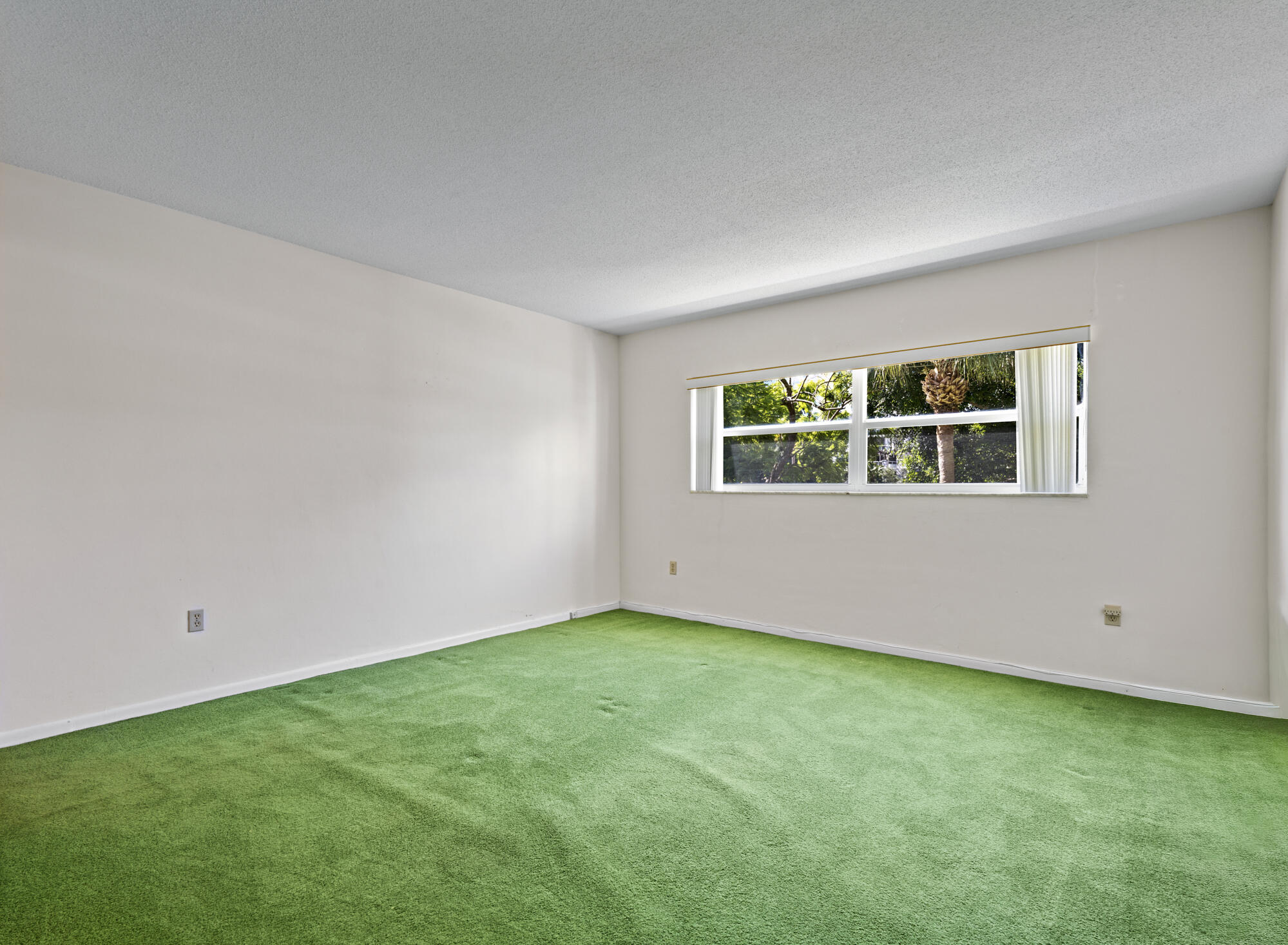 200 East Royal Palm Road, Unit 2110 Boca Raton, FL 33432 - Photo 12 of 36 Primary Bedroom