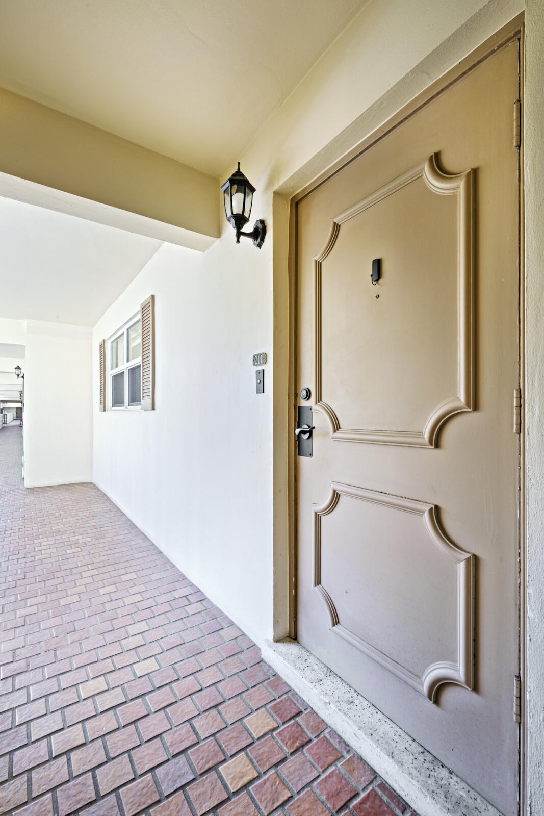 200 East Royal Palm Road, Unit 2110 Boca Raton, FL 33432 - Photo 33 of 36 Exterior Front Entrance