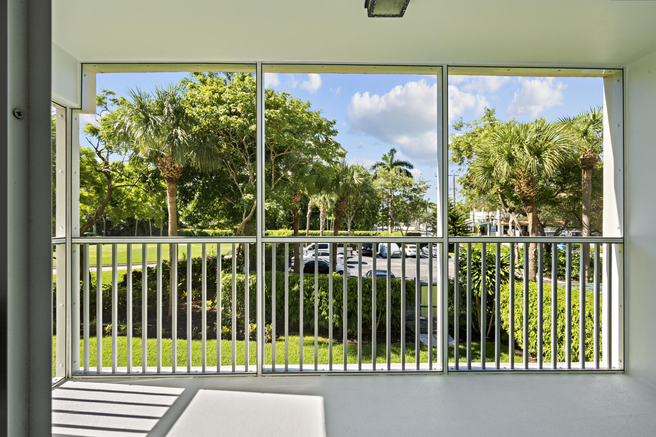 200 East Royal Palm Road, Unit 2110 Boca Raton, FL 33432 - Photo 6 of 36 Screened Covered Patio