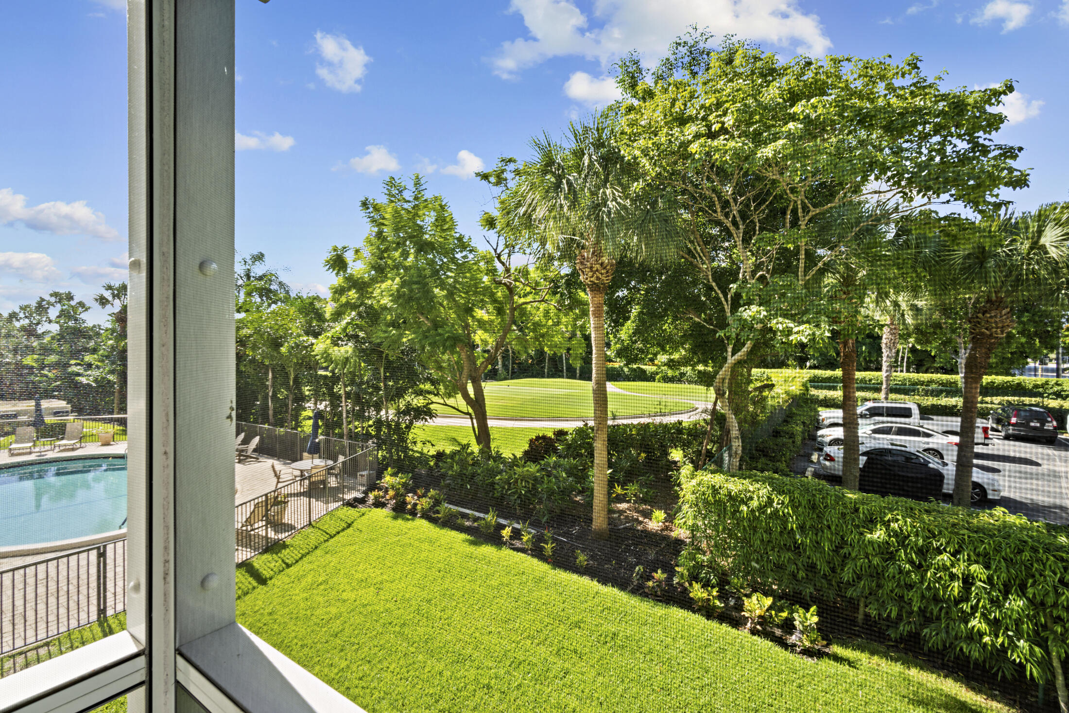 200 East Royal Palm Road, Unit 2110 Boca Raton, FL 33432 - Photo 8 of 36 View of Tee Box from Patio