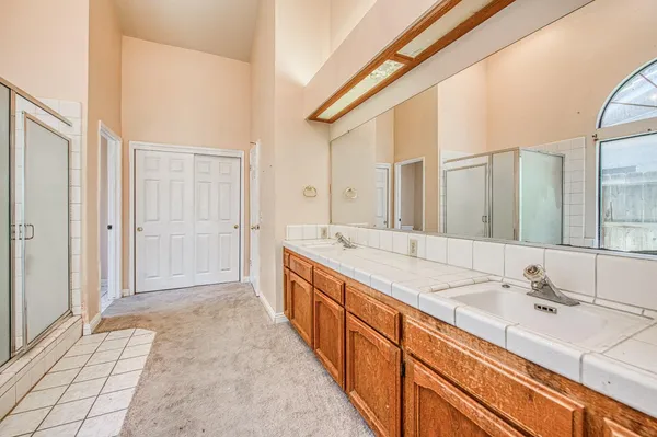 $470,000 | 2091 Escalon Avenue, Clovis, CA 93611
