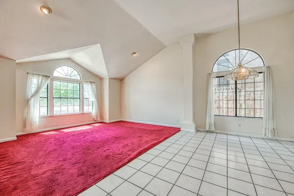 $470,000 | 2091 Escalon Avenue, Clovis, CA 93611