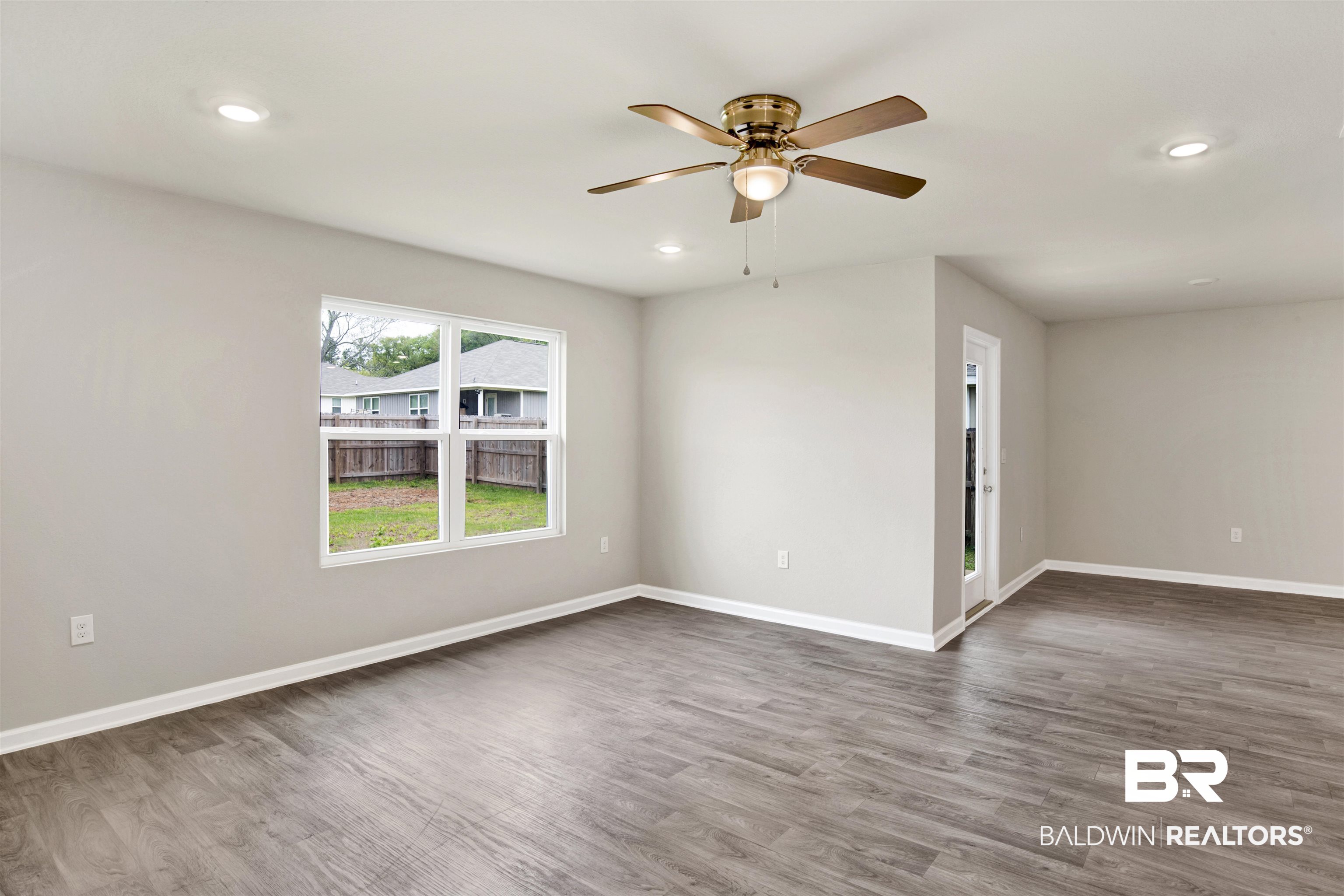 13959 Shea Circle Foley, AL 36535 - Photo 5 of 31
