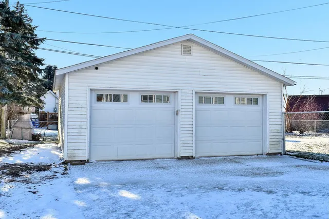 $220,000 | 95 Williams Street, Lewiston, MN 55952