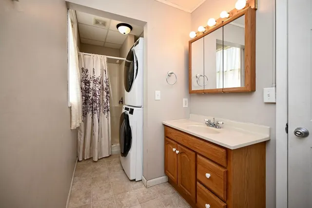 $220,000 | 95 Williams Street, Lewiston, MN 55952