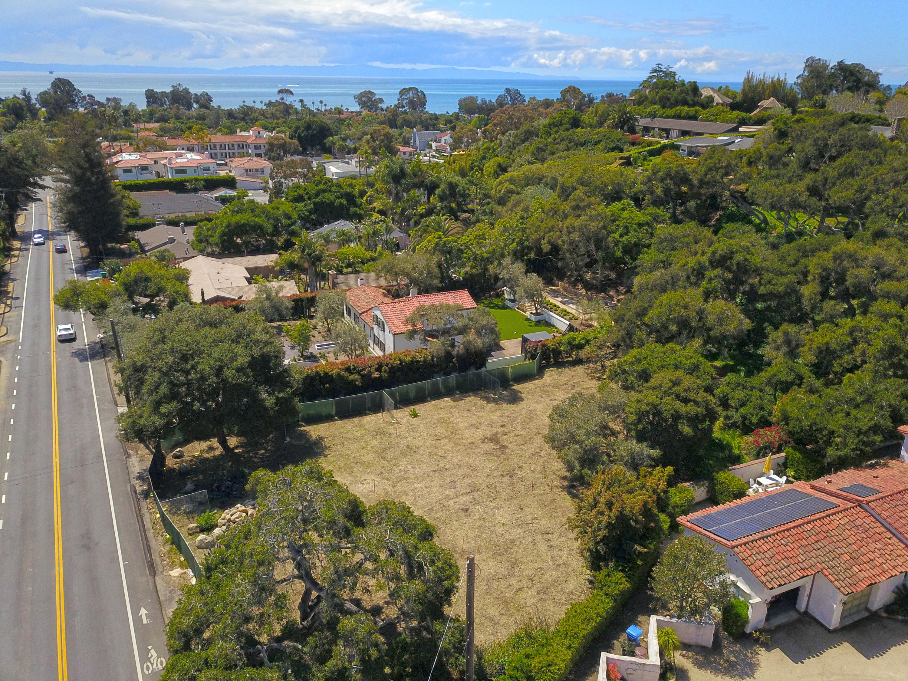 137 Olive Mill Road Montecito, CA 93108 - Photo 18 of 28 a view of a city