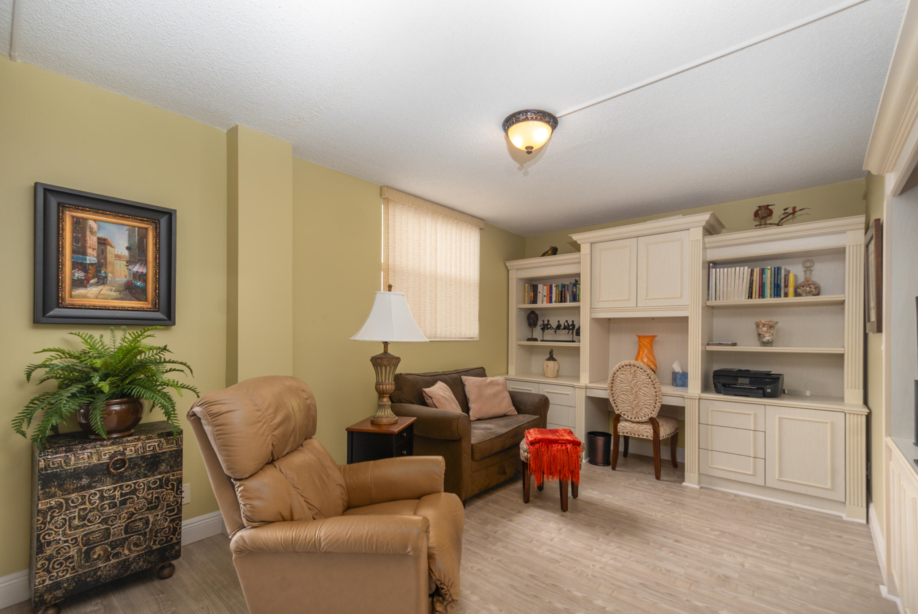 6461 Northwest 2nd Avenue, Unit 507 Boca Raton, FL 33487 - Photo 6 of 25 Family - Den