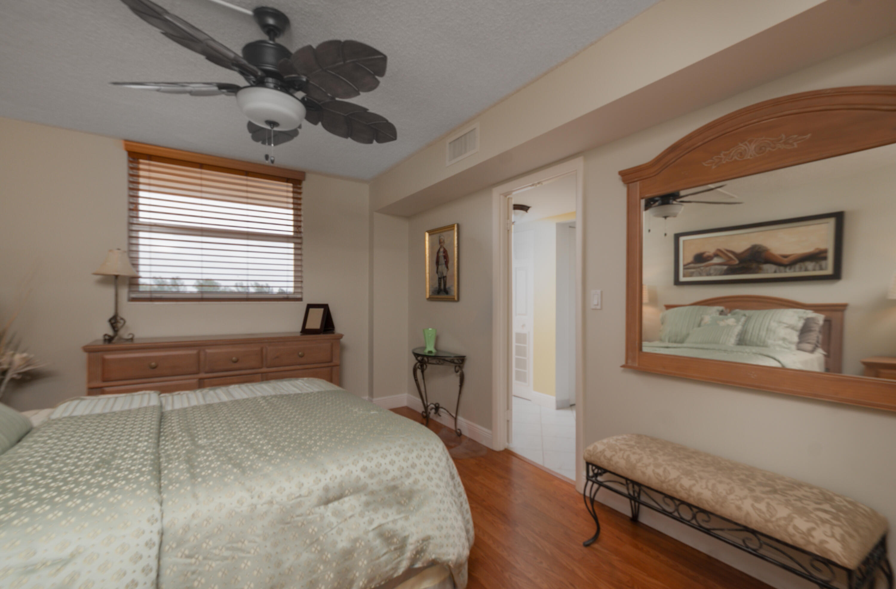 6461 Northwest 2nd Avenue, Unit 507 Boca Raton, FL 33487 - Photo 7 of 25 Guest Bedroom