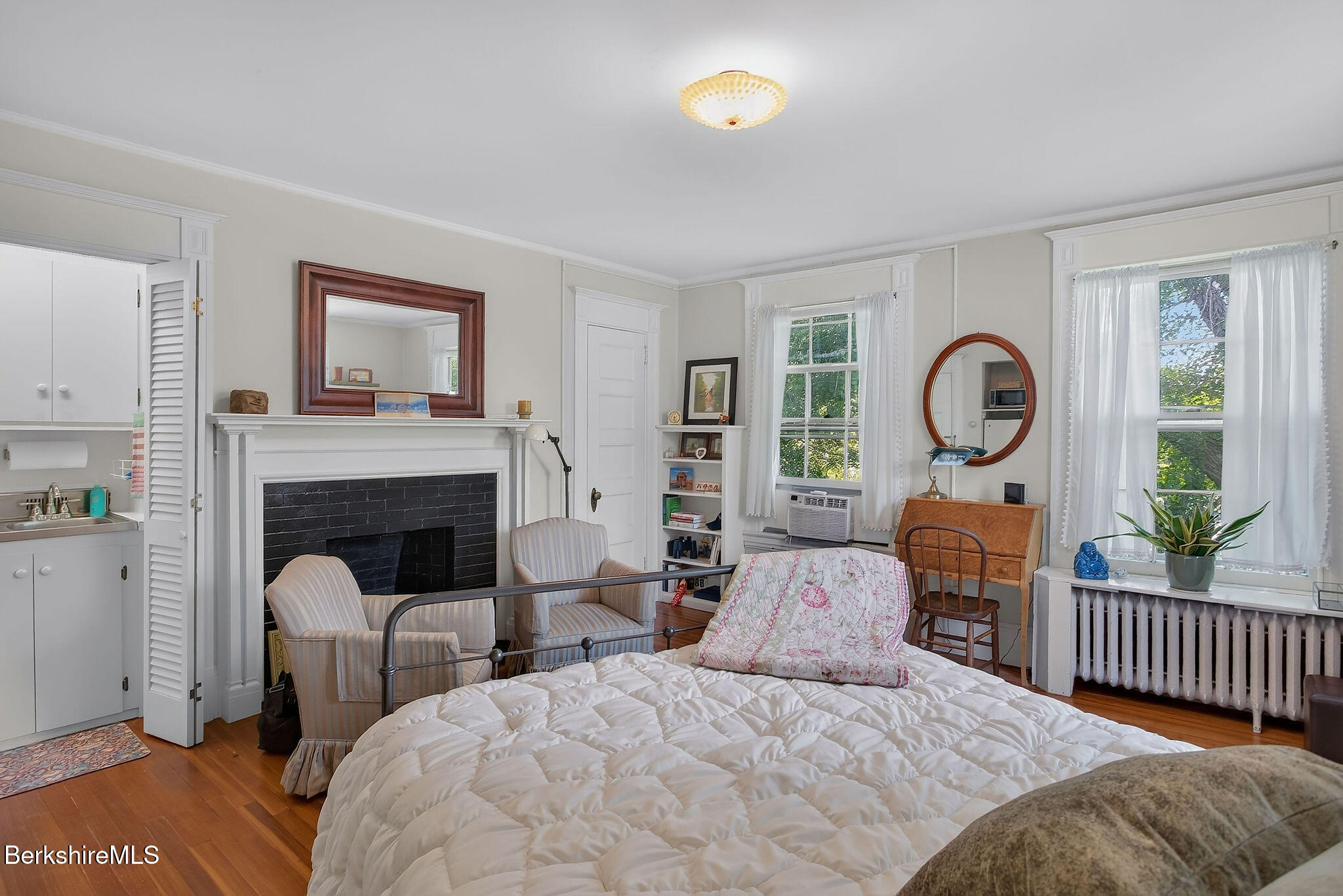 41 Main Street, Unit 7 Stockbridge, MA 01262 - Photo 9 of 16 Another View of the Studio