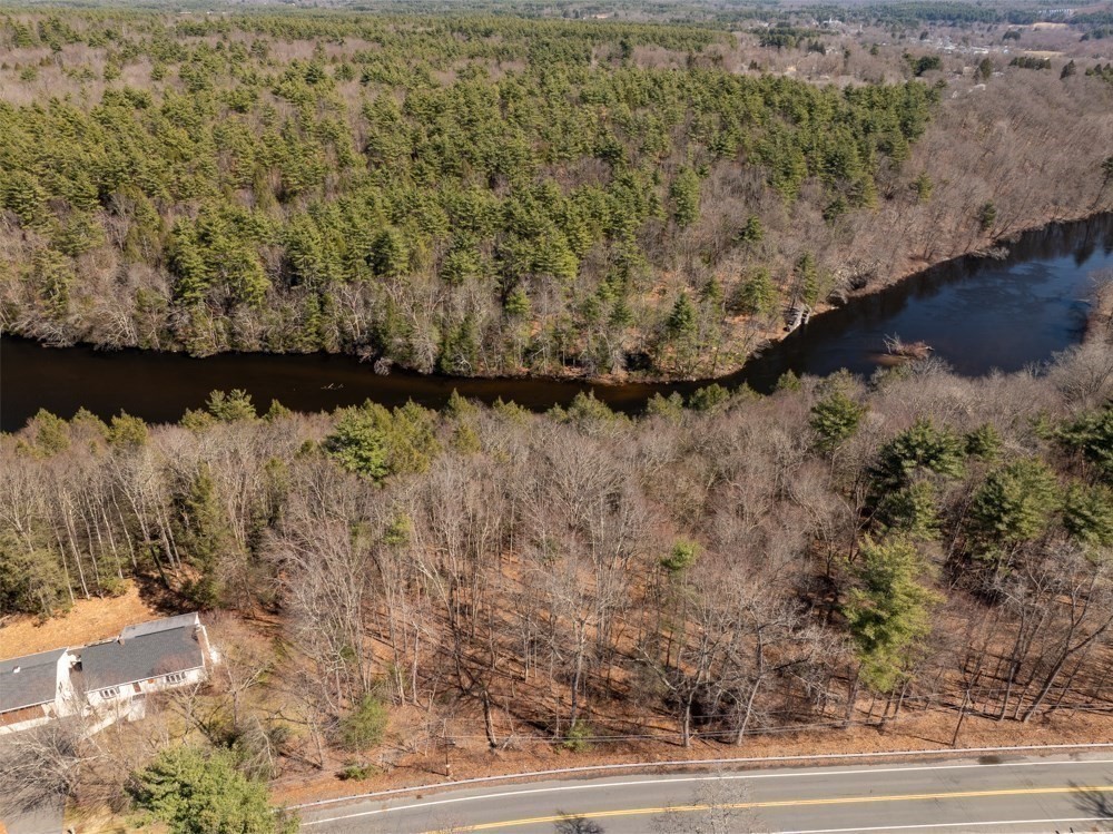 406 Springfield Street Palmer, MA 01069 - Photo 3 of 9
