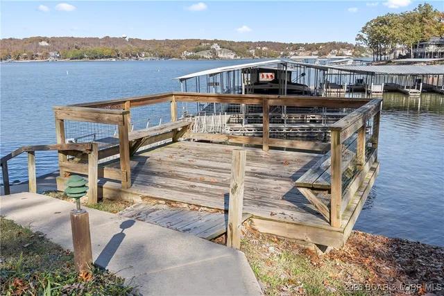 $185,000 | 278 Lone Oak Point, Unit 18, Sunrise Beach, MO 65079