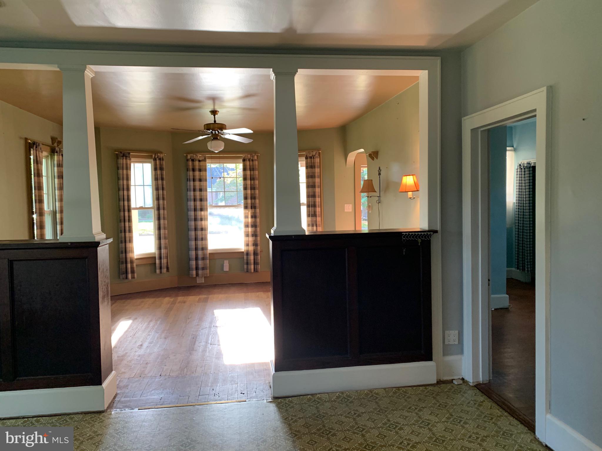 106 Sunrise Avenue Ridgely, MD 21660 - Photo 12 of 21 Dining/Living