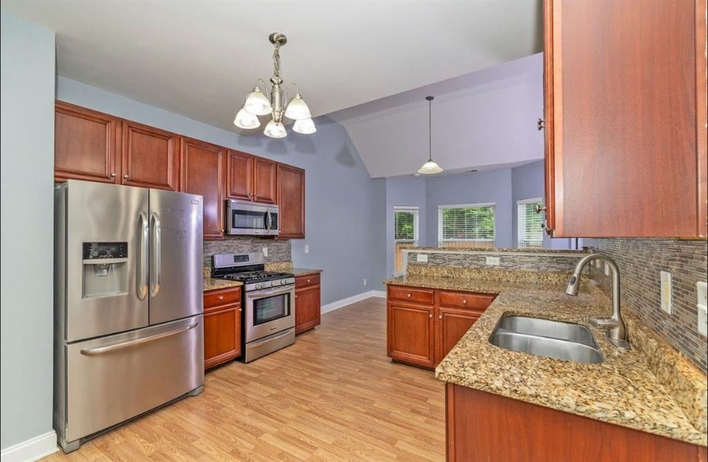 1915 Logan Ridge Circle Loganville, GA 30052 - Photo 12 of 31