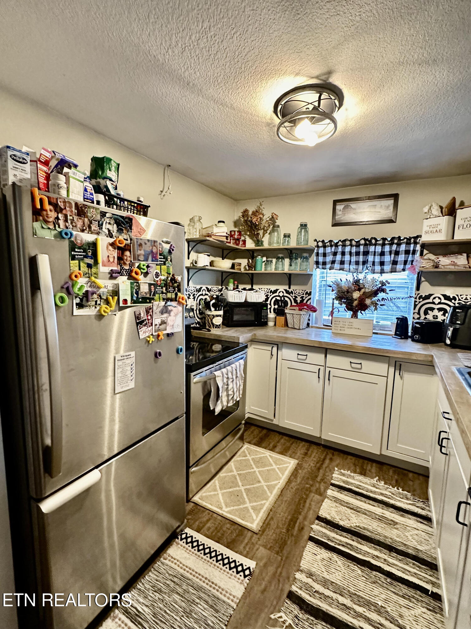134 Oak Road Norris, TN 37828 - Photo 4 of 11 unnamed