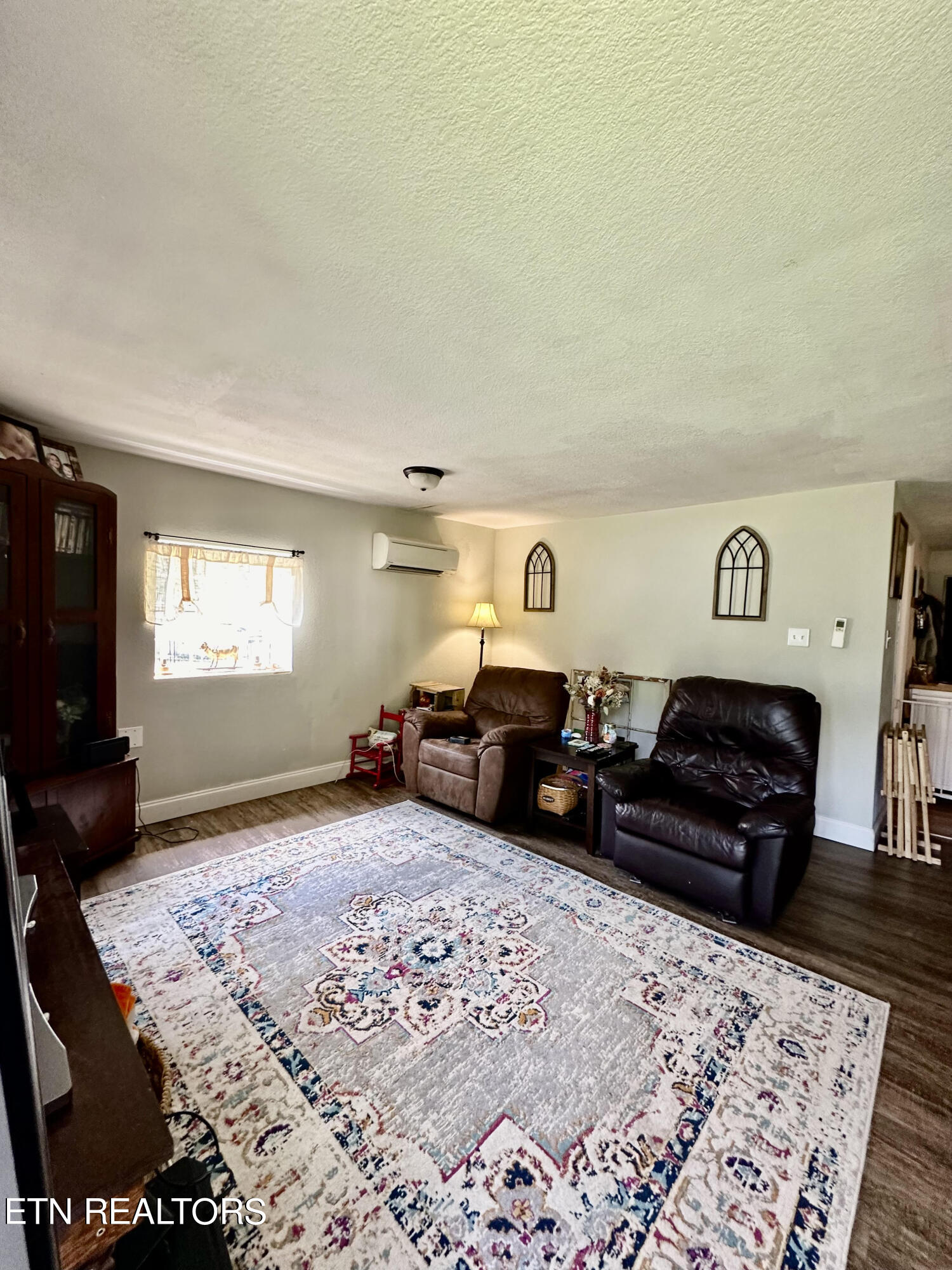 134 Oak Road Norris, TN 37828 - Photo 6 of 11 unnamed (6)