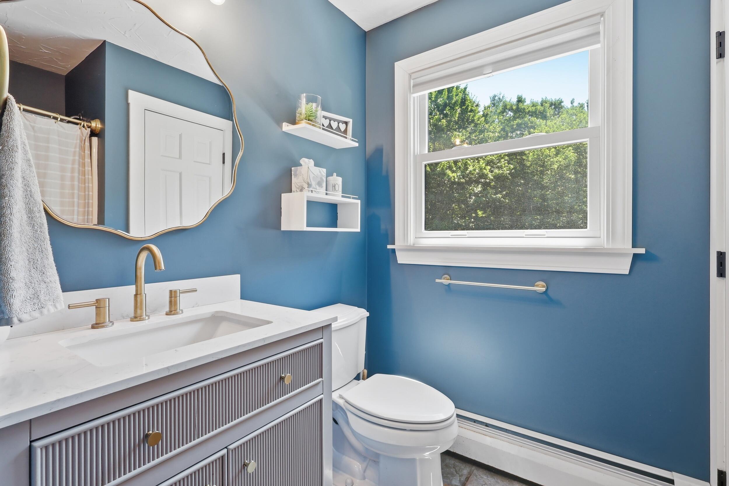 36 South & V Lane Augusta, ME 04330 - Photo 18 of 81 22_breauxmediaco_028