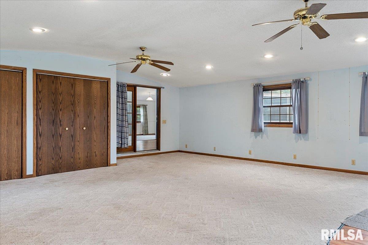 5570 Windmill Lane Springfield, IL 62707 - Photo 20 of 40