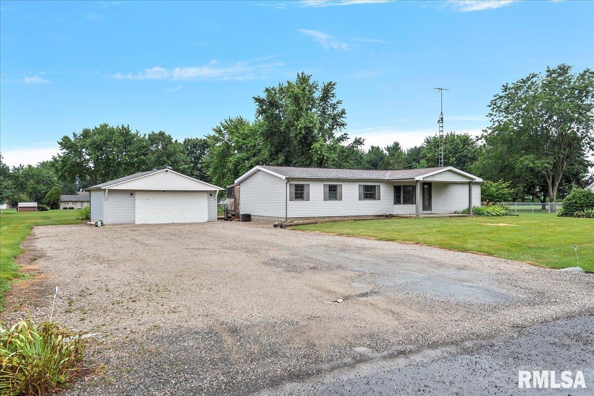 5570 Windmill Lane Springfield, IL 62707 - Photo 2 of 40