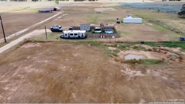 a view of a dry yard