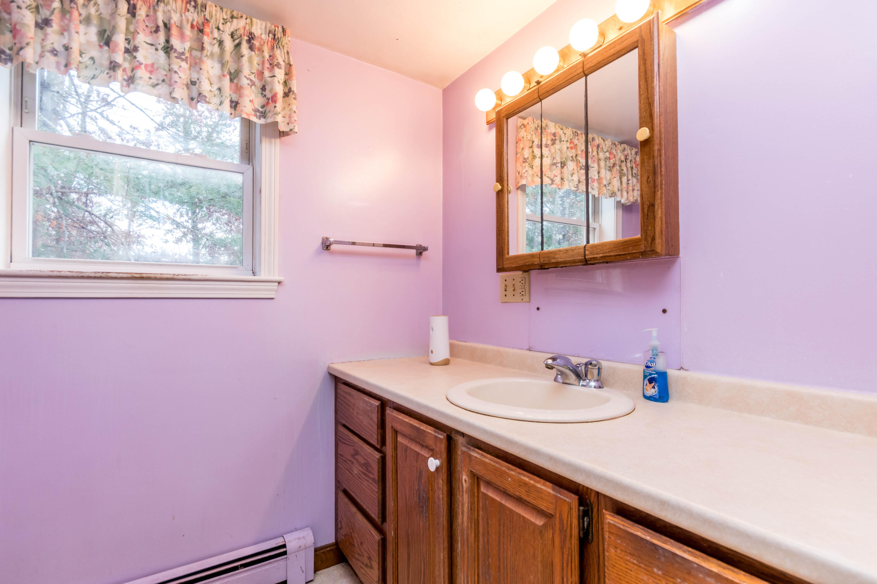 910 County Road West Wareham, MA 02576 - Photo 11 of 15 Full bath