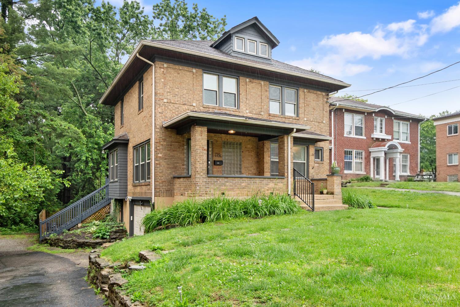 6424 Montgomery Road Cincinnati, OH 45213 - Photo 2 of 46
