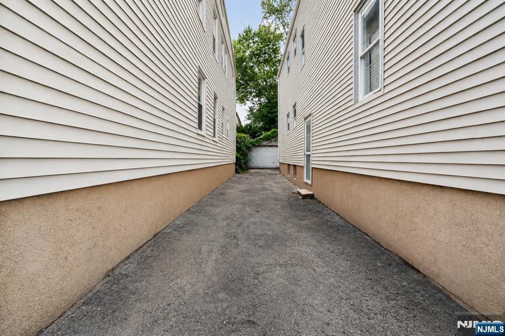 28 Riverside Place, Unit 2 Garfield, NJ 07026 - Photo 32 of 32 Gallery Image 32