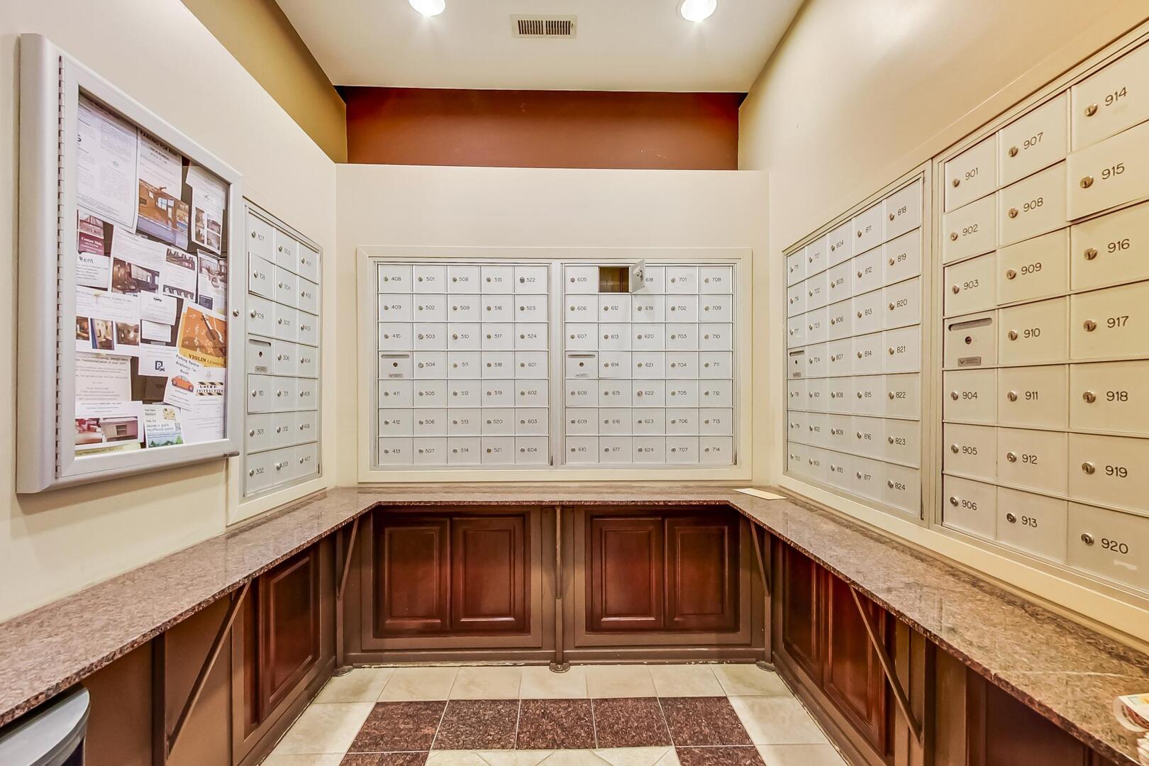 6 South Laflin Street, Unit 923 Chicago, IL 60607 - Photo 24 of 24 a view of kitchen with windows