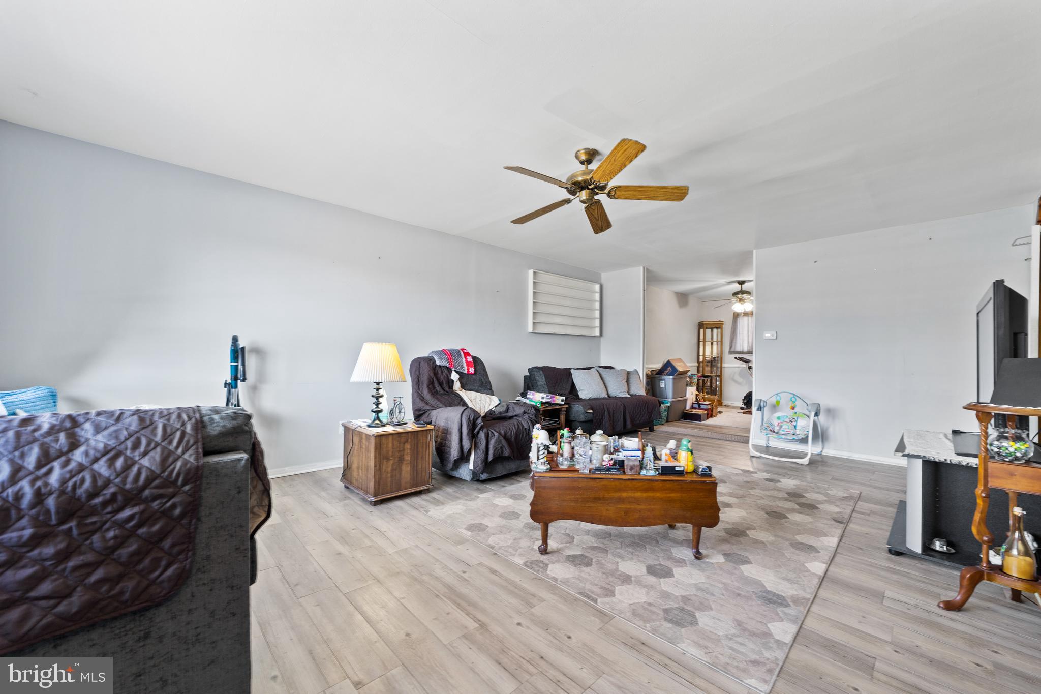 3725 Academy Road Philadelphia, PA 19154 - Photo 5 of 25 Gallery Image 5