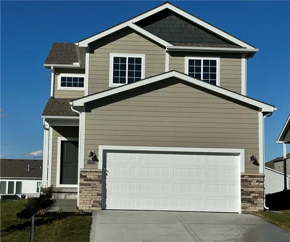 $374,734 | 27014 East Dogwood Lane, Lee's Summit, MO 64086