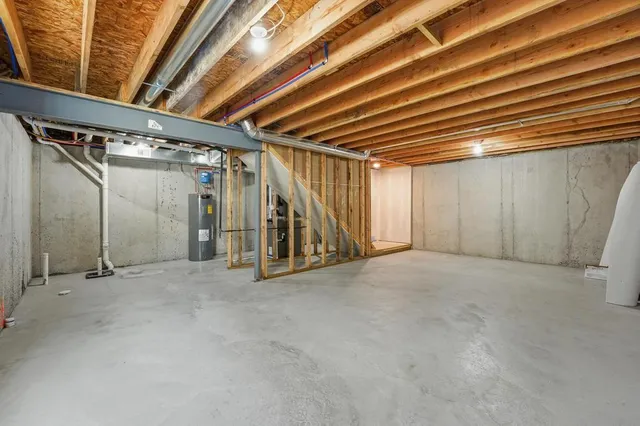 $374,734 | 27014 East Dogwood Lane, Lee's Summit, MO 64086