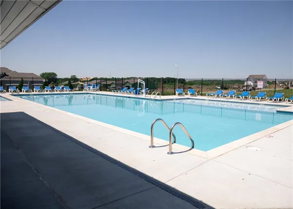 $374,734 | 27014 East Dogwood Lane, Lee's Summit, MO 64086
