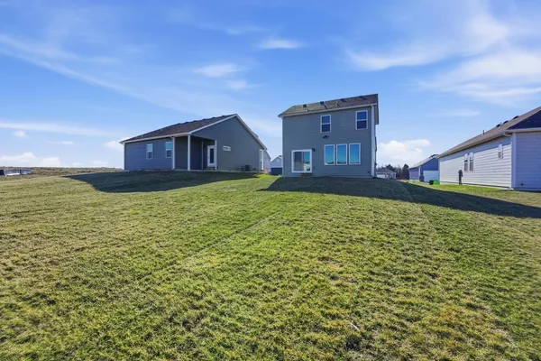 $374,734 | 27014 East Dogwood Lane, Lee's Summit, MO 64086