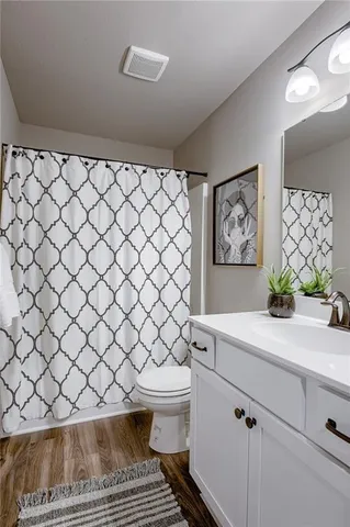 $374,734 | 27014 East Dogwood Lane, Lee's Summit, MO 64086