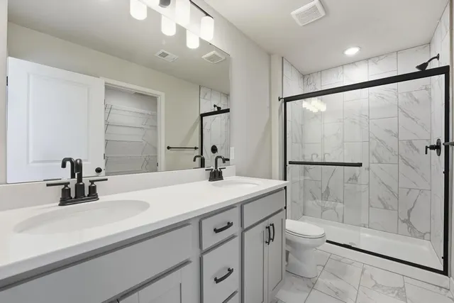 $374,734 | 27014 East Dogwood Lane, Lee's Summit, MO 64086