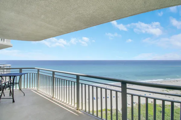 $5,000 | 3000 North Ocean Drive, Unit 23D, Singer Island, FL 33404