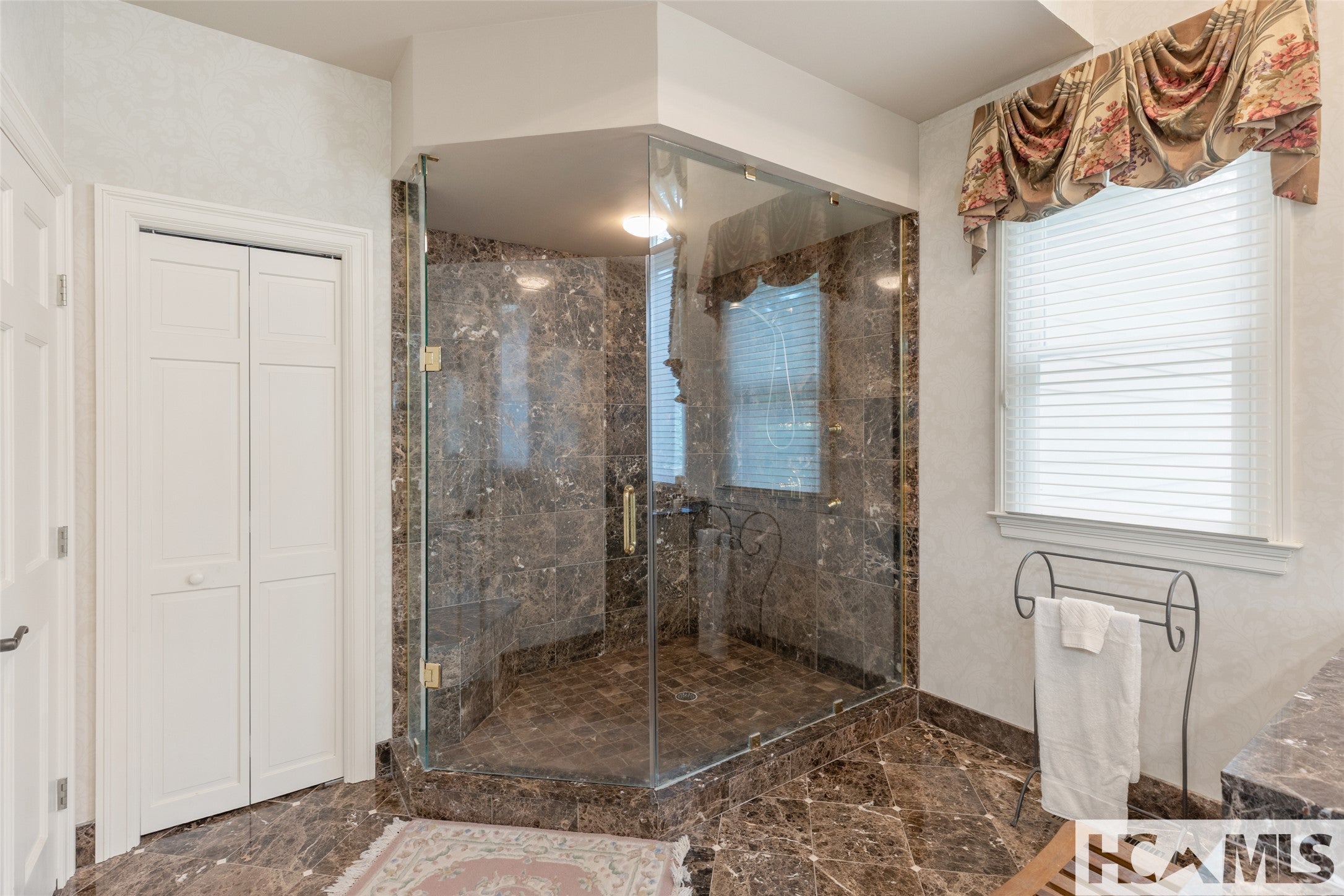 2130 Falcon Ridge Highlands, NC 28741 - Photo 49 of 94 Large and Lavish Shower