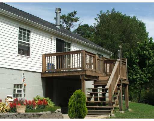 2112 Frew Mill Road New Castle, PA 16101 - Photo 3 of 10 Exterior Front.
