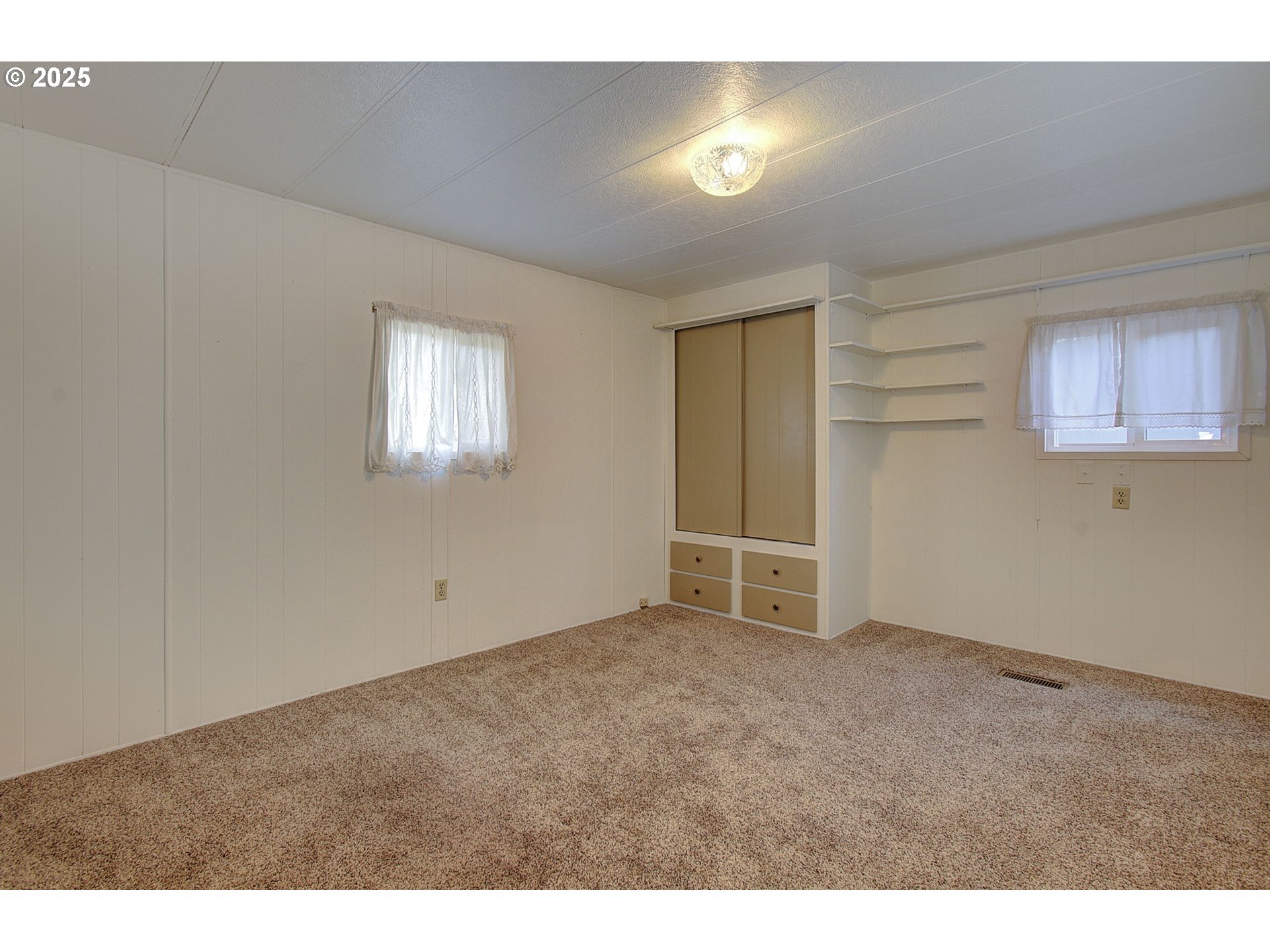 15509 Southeast Mill Plain Boulevard Vancouver, WA 98684 - Photo 16 of 26