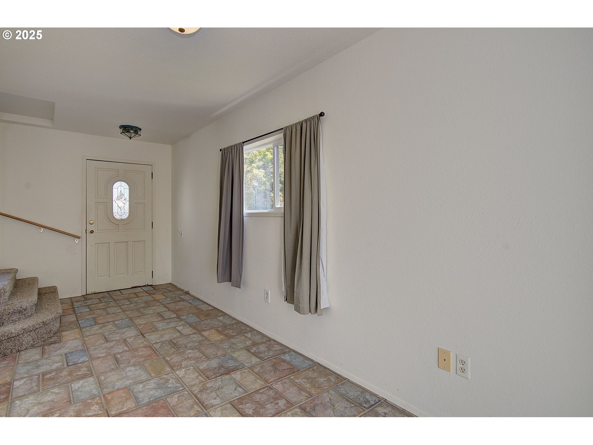 15509 Southeast Mill Plain Boulevard Vancouver, WA 98684 - Photo 5 of 26