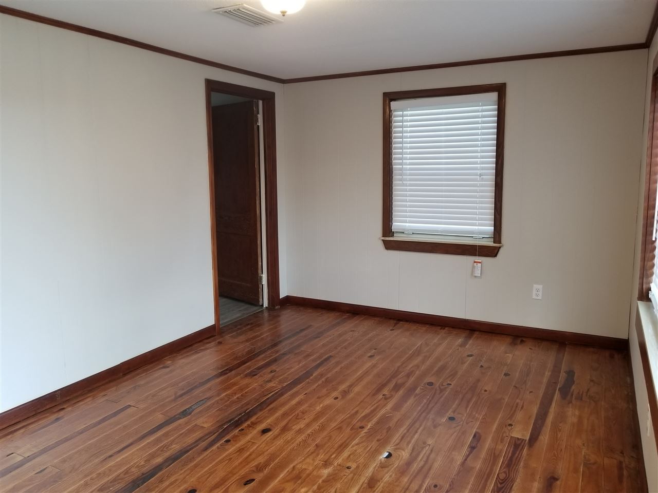 519 West Section Avenue Foley, AL 36535 - Photo 3 of 13