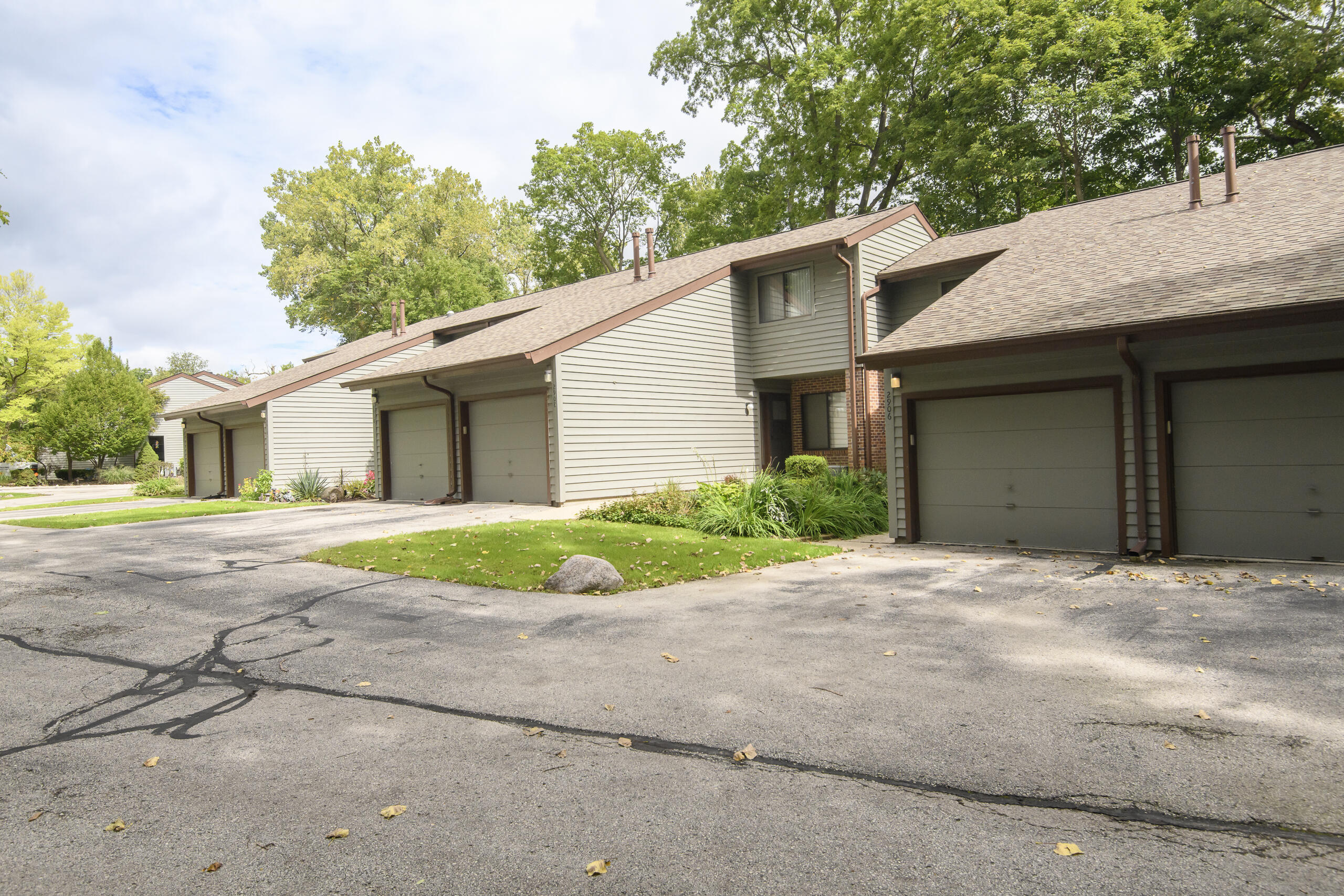 2906 Old Mill Drive, Unit A3 Racine, WI 53404 - Photo 26 of 37 Exterior Views