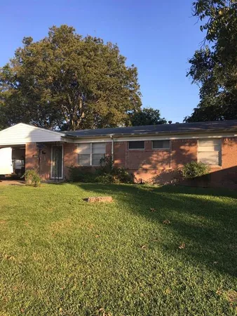 $1,795 | 3064 Clover Drive, Mesquite, TX 75150