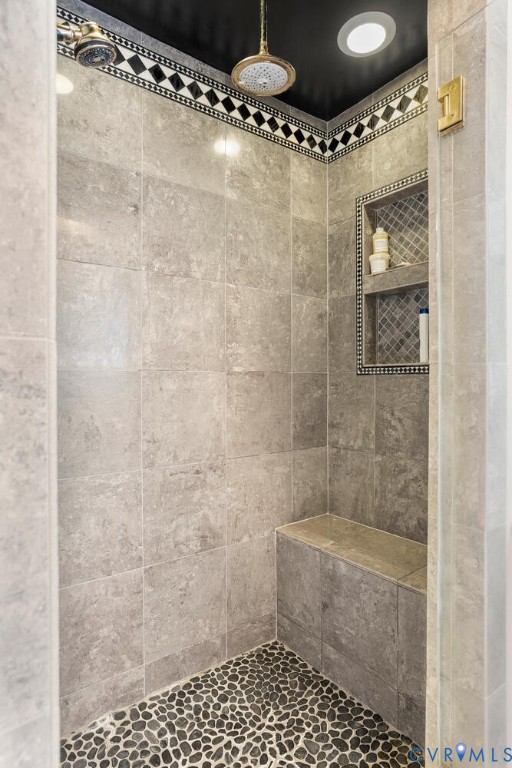 516 Mt Hermon Road Midlothian, VA 23112 - Photo 26 of 50 a bathroom with a shower