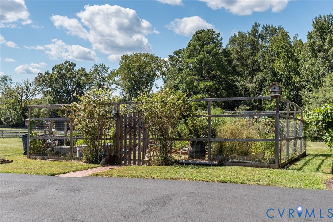 516 Mt Hermon Road Midlothian, VA 23112 - Photo 40 of 50 a view of a park with large trees